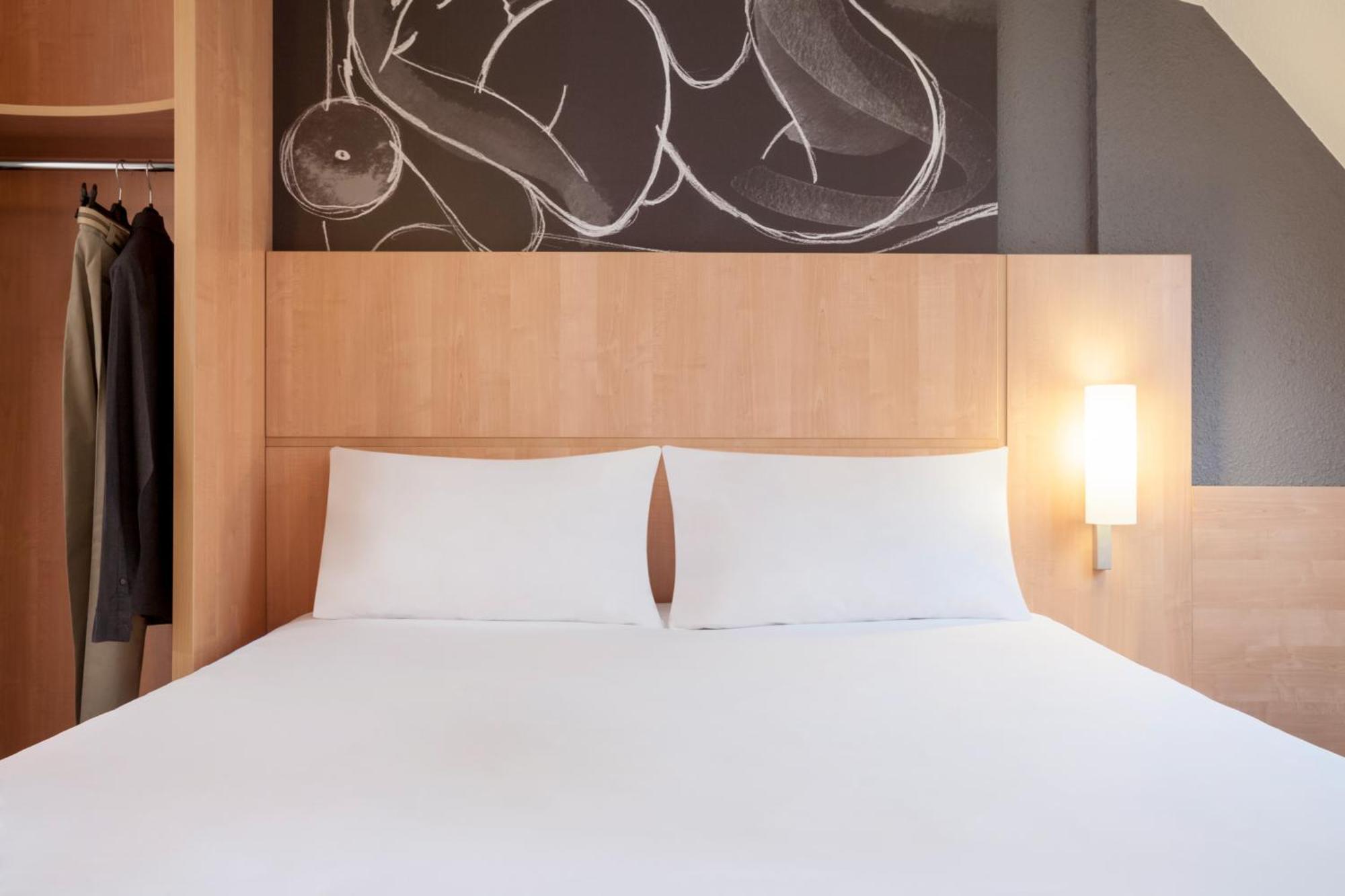 Ibis Maine Montparnasse 3* Paris